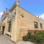 Italian Village Gem, Downtown, Free Parking, Osu
